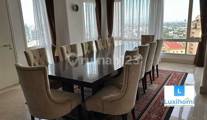 Dijual Apartemen SCBD Suites 3BR Sz 330m2 Furnish With 2 Balcony High Floor, View City 2