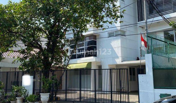 Dijual Mini Building di Jl. Yusuf Adiwinata Menteng Cocok Untuk Usaha Kantor Siap Pakai dekat Dari Plataran Menteng Jakpus 1