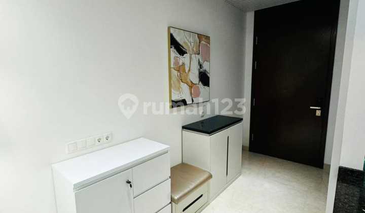 Dijual Cepat Apartemen Anandamaya Residence 2Bed+1 Sz 150m2 Furnish, Middle Floor, View Sudirman  2
