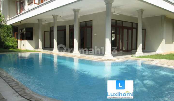 For Rent Luxury House in Jervois Park Residential Area at TB Simatupang, South Jakarta For Rent Luxury House in Jervois Park Residential Area at TB Simatupang, South Jakarta