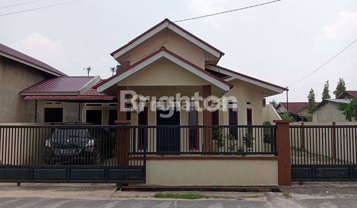 Rumah di kualu di SD IT Insan teladan 1