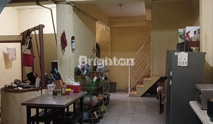 Rumah lokasi strategis dekat Eka Hospital 2