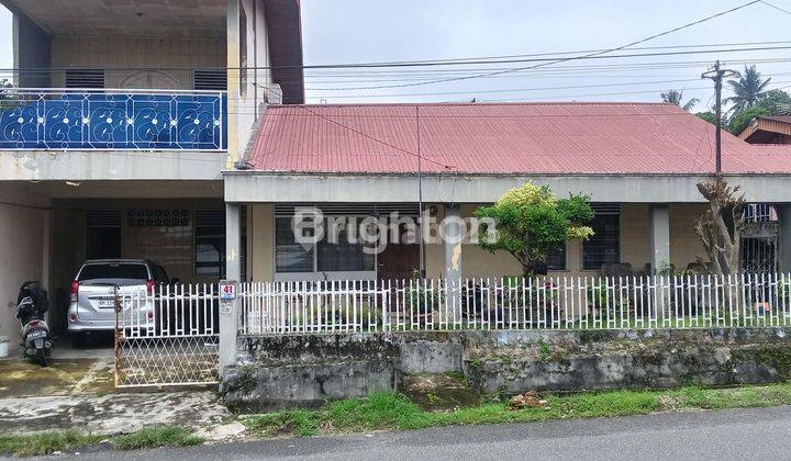 Rumah lokasi strategis dekat Eka Hospital 1