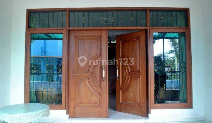 Dijual Rumah 2 Lantai Lux Jati Dan Full Furnished Di Suryalaya 