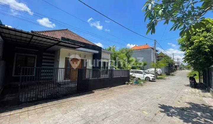DIJUAL RUMAH MINIMALIS SIAP HUNI - LOKASI STRATEGIS DENPASAR UTARA ( IR )