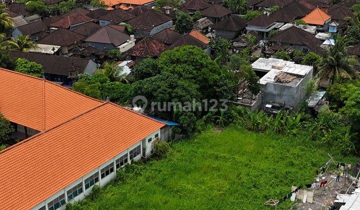 Dijual Tanah 8 Are Di Cemagi Lingkungan Villa 1