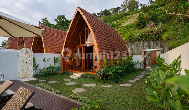 VILLA PRIBADI 1 KAMAR TIDUR - RESORT EKSKLUSIF DI NUSA PENIDA Harga Mulai: IDR 72500xxxx ML )