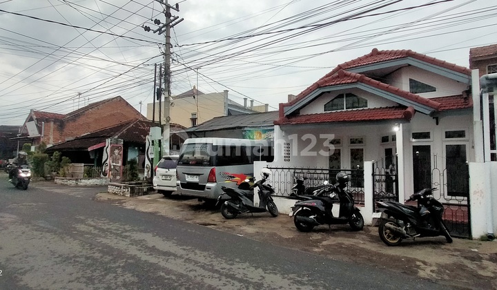 Dijual Rumah Dan Gudang Garasi Bakungan Banyuwangi Dijual Rumah Dan Gudang Garasi Bakungan Banyuwangi