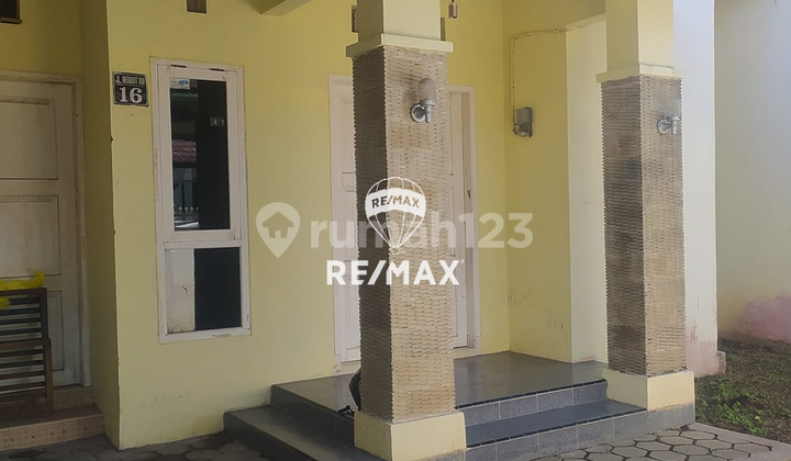 For Sale Ready-to-Occupy House in City Center, Mendut-Banyuwangi