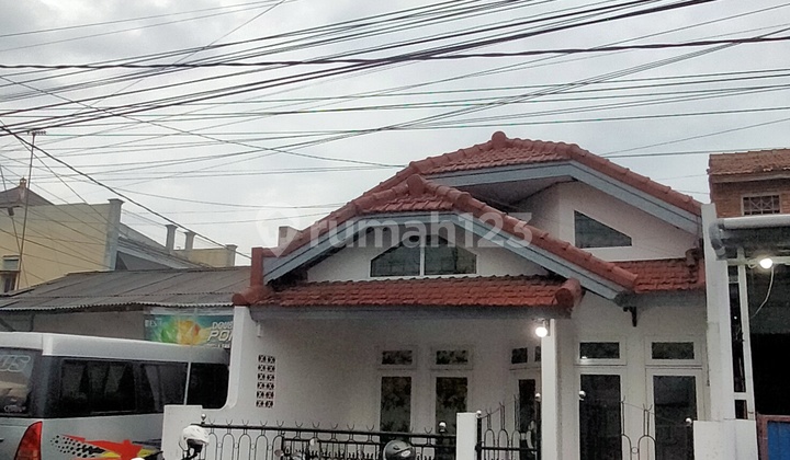 For Sale House and Garage Warehouse in Bakungan, Banyuwangi 2