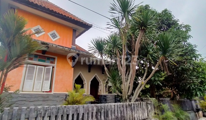 Classic Style House For Sale In Segobang Banyuwangi 2