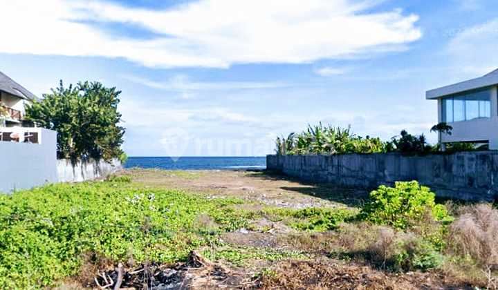 Goods Rare Goods Loss Fabean Beach Gianyar Bali Goods Rare Goods Loss Fabean Beach Gianyar Bali