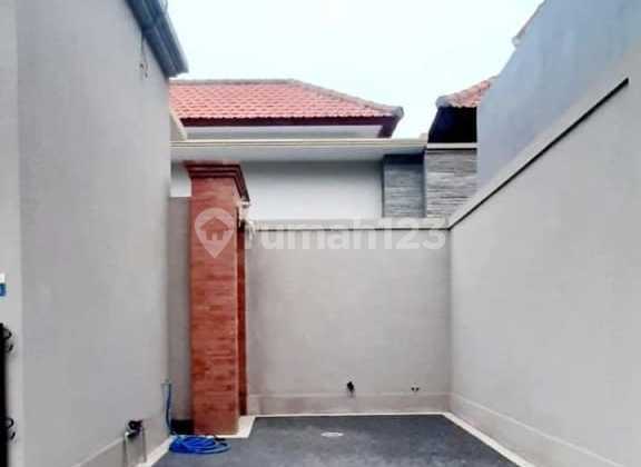 DIJUAL SANGAT MURAH VILLA MODERN STYLE 1 LANTAI LOKASI DI JIMBARAN
