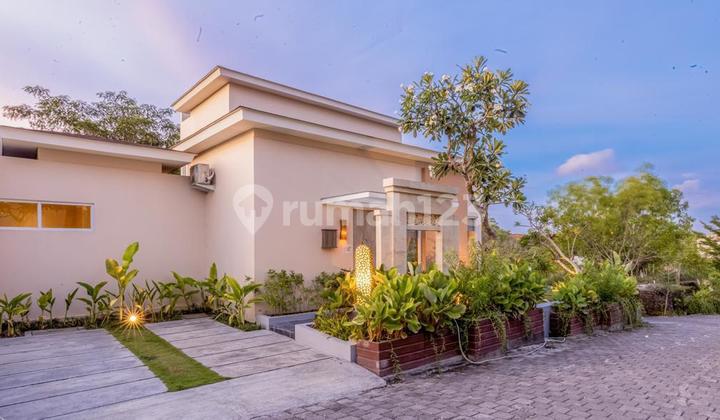 For sale Modern villa complex one gate system Located on Jalan Dharmawangsa Nusa Dua