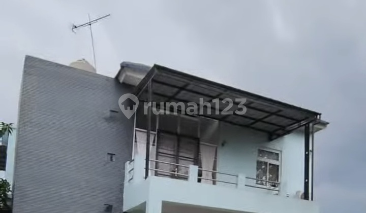 Rumah Posisi Hook Kota Wisata Lebar 15 Rumah Posisi Hook Kota Wisata Lebar 15