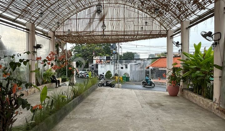 Ex Resto di Seminyak Semi Furnished 