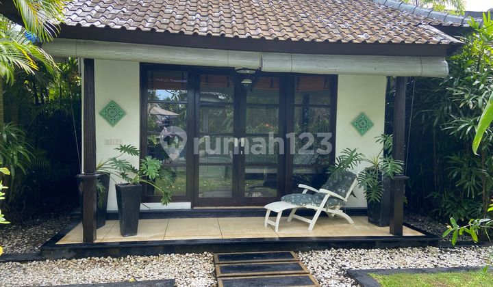 Villa near with Commercial Area in Umalas, Seminyak 2