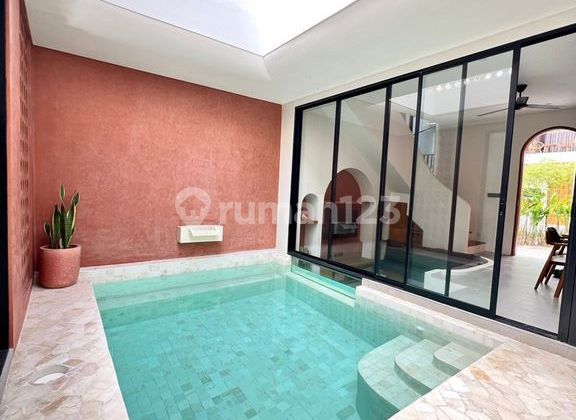 Private Villa For Rent In Pererenan 24Hour Security