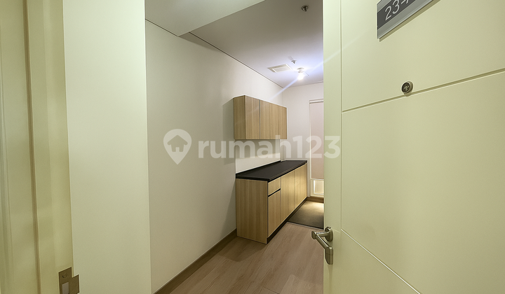 SELL CHEAPEST BU MADISON PARK UNFURNISHED 1BR. FIRST COME FIRST SERVED! 2