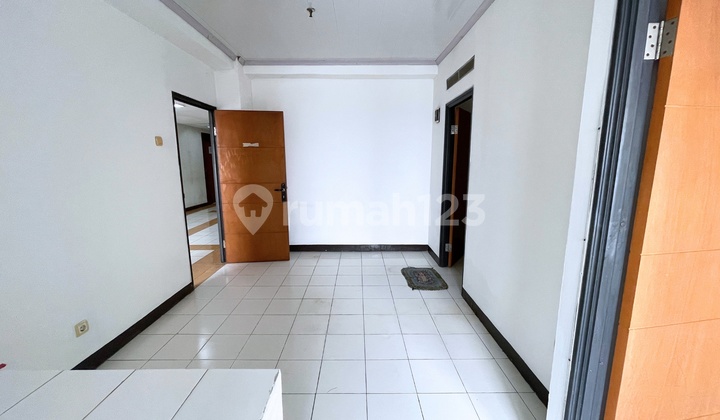 JUAL BU APARTEMEN CASABLANCA EAST RESIDENCE 2BR UNFURNISHED  2