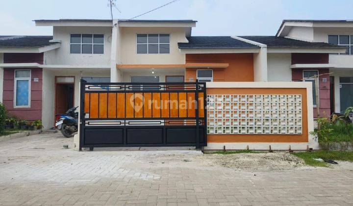 Rumah Baru Siap Huni, ada Pagar, sudah Renov Full Belakang 1