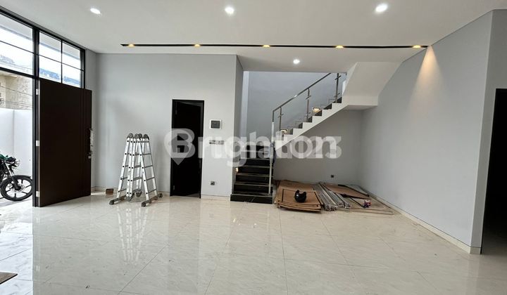 NEW HOUSE, MODERN TROPICAL, SUTOREJO, NEAR PAKUWON CITY MALL 2