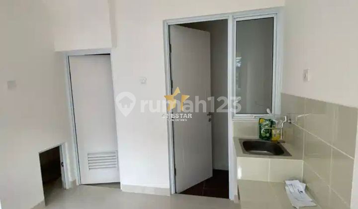 Rumah 2 Lantai dengan 2 kamar tidur dan 2 kamar mandi di Amarillo 2