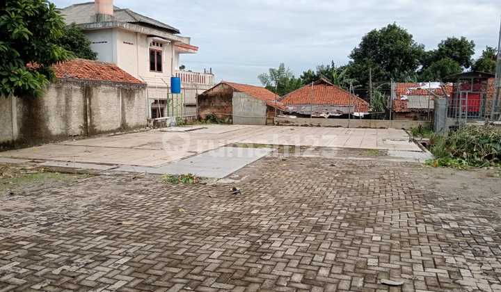 Disewakan Tanah Dan Bangunan Di Bsd Pinggir Jalan Raya