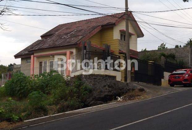 DIJUAL VILA PACET 1