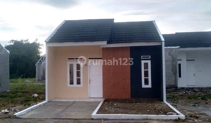 Rumah Minimlis Aman Dan Nyaman Dengan Nuansa Asri 2