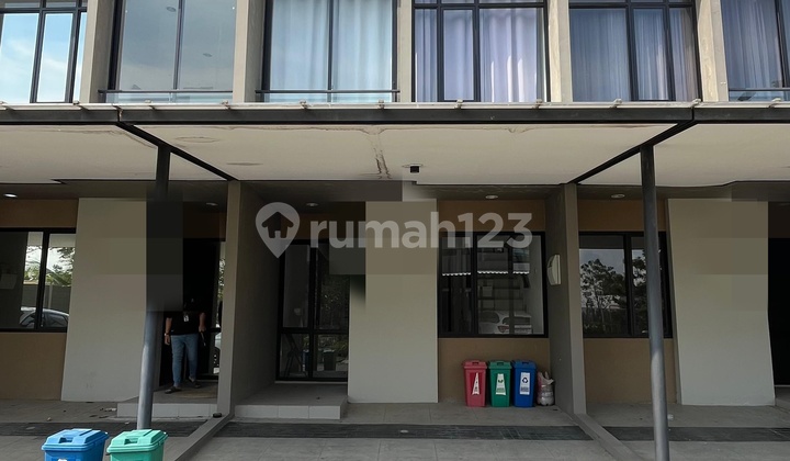 Sewa Rumah Dallas Pik2 4,5X12,5 Brand New Siap Huni Sewa Rumah Dallas Pik2 4,5X12,5 Brand New Siap Huni