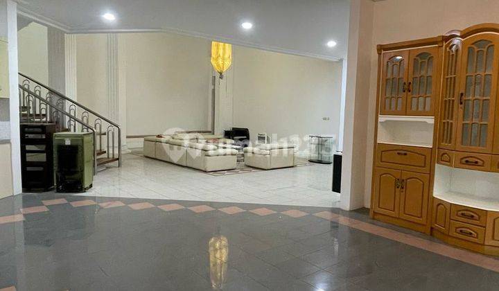 Disewakan Rumah Mewah Pluit Timur Residence Siap Renovasi Furnish