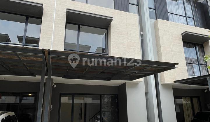 Jual Rumah 5X12 Citra8 Lavia 3Lantai Siap Huni Unfurnish Rapih Bersih 1