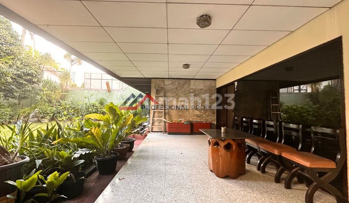 Rumah Area Komersil Cocok Buat Kantor,Tempat Usaha dan Lainnya 2