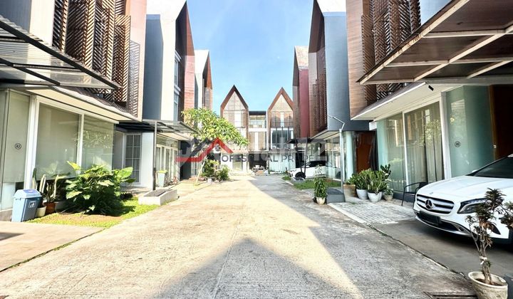 Rumah 3 Lantai Siap Huni Lokasi Strategis Di Pasar Minggu Jaksel