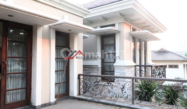 Prestigious House Location Near Kuningan Business Center South Jakarta 2