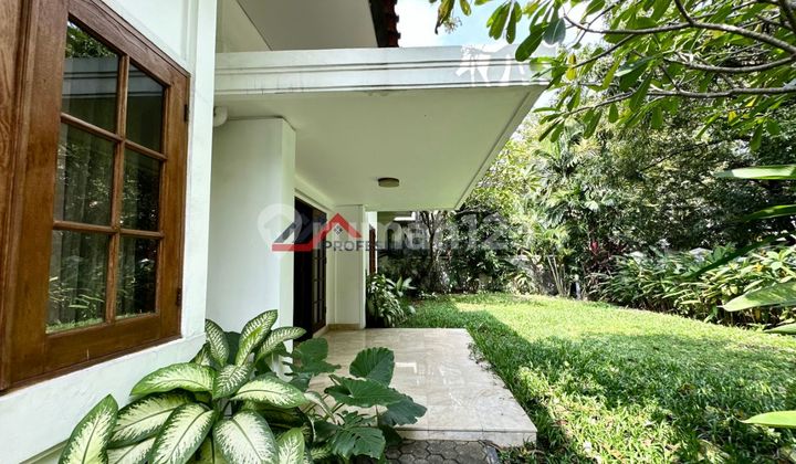 Runah Mewah Siap Huni Halaman Luas dan Asri 2
