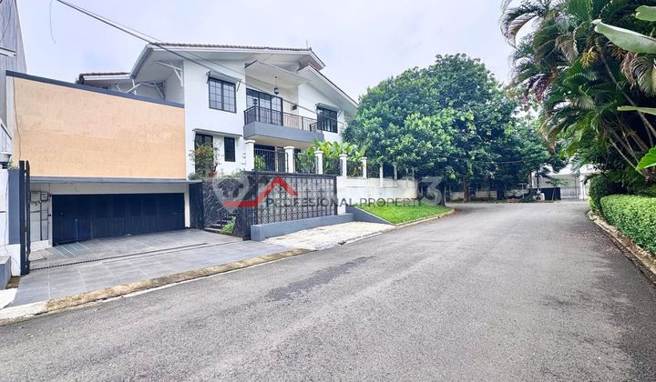 Rumah Siap Huni Halaman Luas Lokasi Tenang dan Nyaman Lokasi Prime Area 1