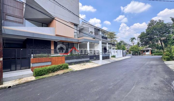 Brandnew House Lokasi Dalam Komplek Besar