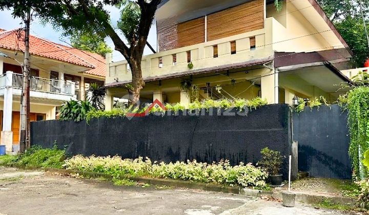 Rumah Kokoh Terawat Didalam Komplek Harga Dibawah NJOP Rumah Kokoh Terawat Didalam Komplek Harga Dibawah NJOP