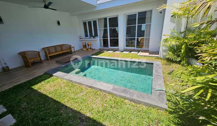 For Lease 18-Years Villa Ready Unit in Puri Gading For Lease 18-Years Villa Ready Unit in Puri Gading