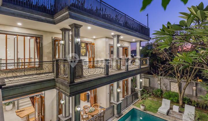 Villa In Berawa