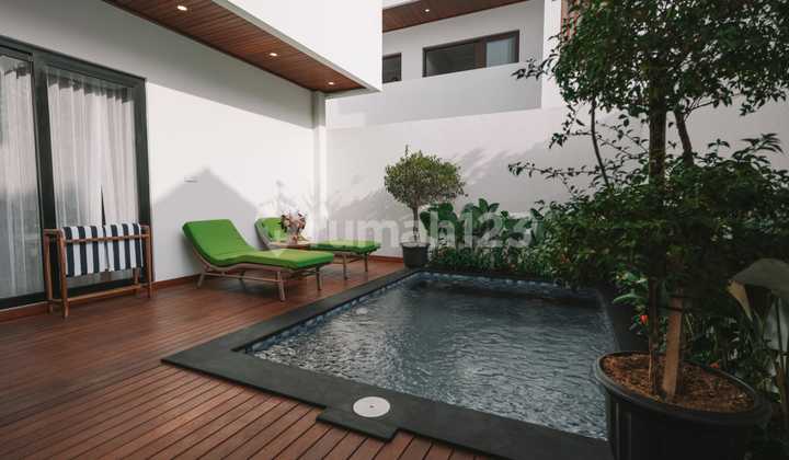 Leasehold 30 Years, Exclusive Villa Located Only 10 Minutes from Sanur Beach (Ready Unit)