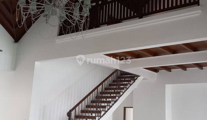 Dijual Rumah Semi Villa One Gate System di Nusa Dua, Bali 2