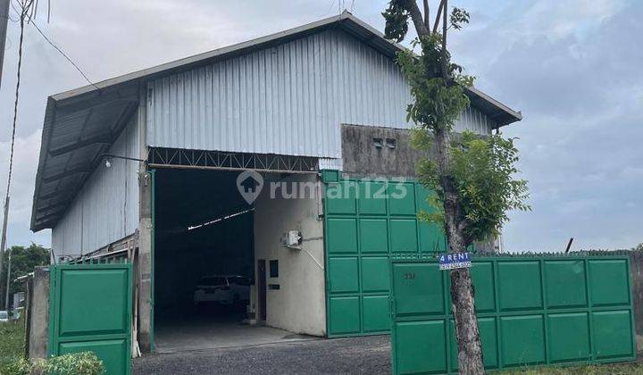 GUDANG DI PURA DEMAK DENPASAR