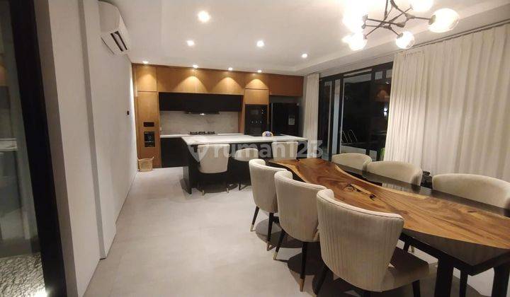 Dijual Villa Canggu Berawa Modern Tropical Style 1