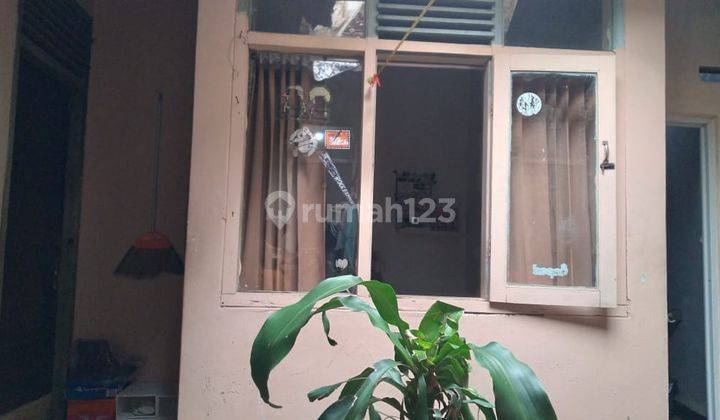 Rumah Bagus Unfurnished SHM Buah Batu, Bandung 2