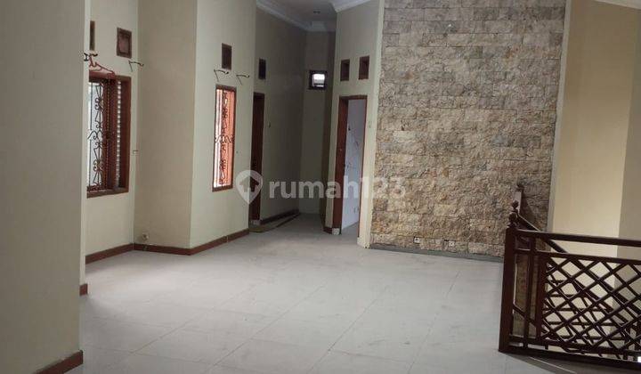 Rumah Bagus Unfurnished SHM kiarasari asri Buah Batu, Bandung 2