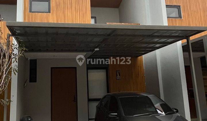 Rumah Dijual Murah 2 Lantai Legalitas Shm Dekat Pusat Kota 2