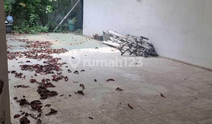 Rumah Hancur Dibawah Njop Di Grogol, Jakarta Barat